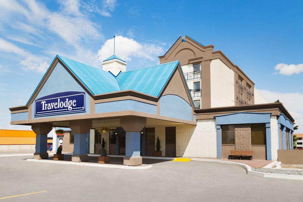 Travelodge Calgary Macleod Trail Екстериор снимка