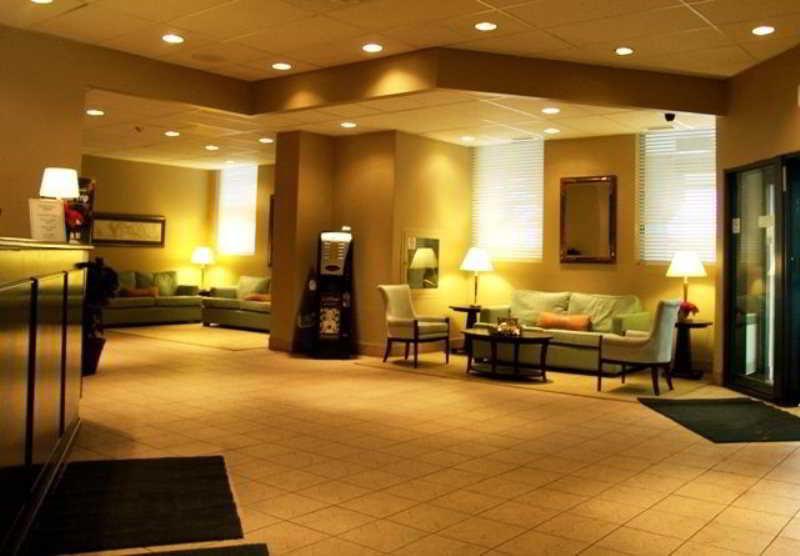 Travelodge Calgary Macleod Trail Интериор снимка